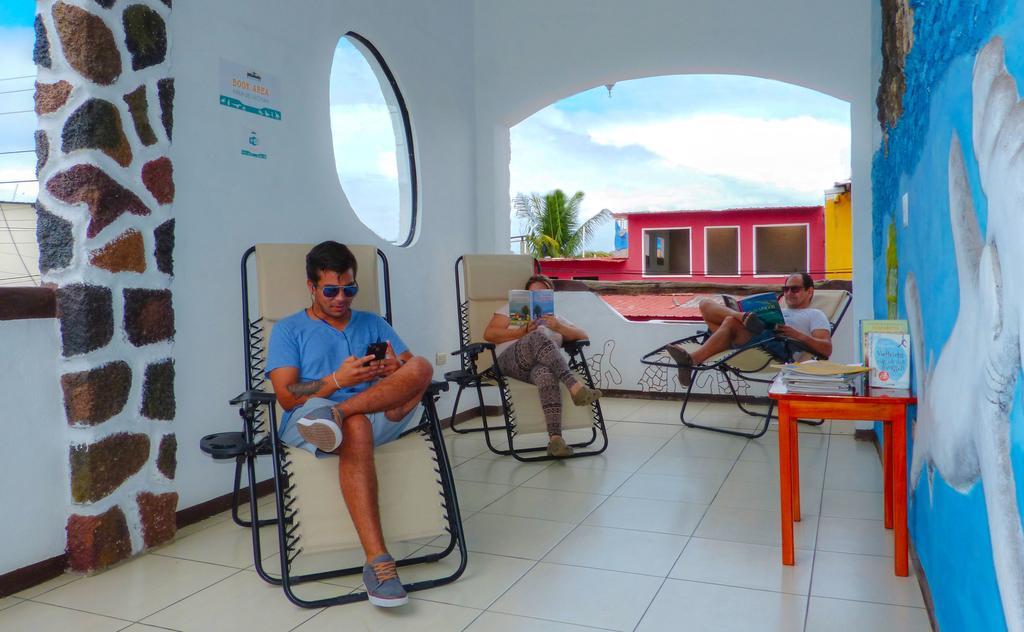 Hotel Coloma Galapagos Puerto Ayora  Bagian luar foto