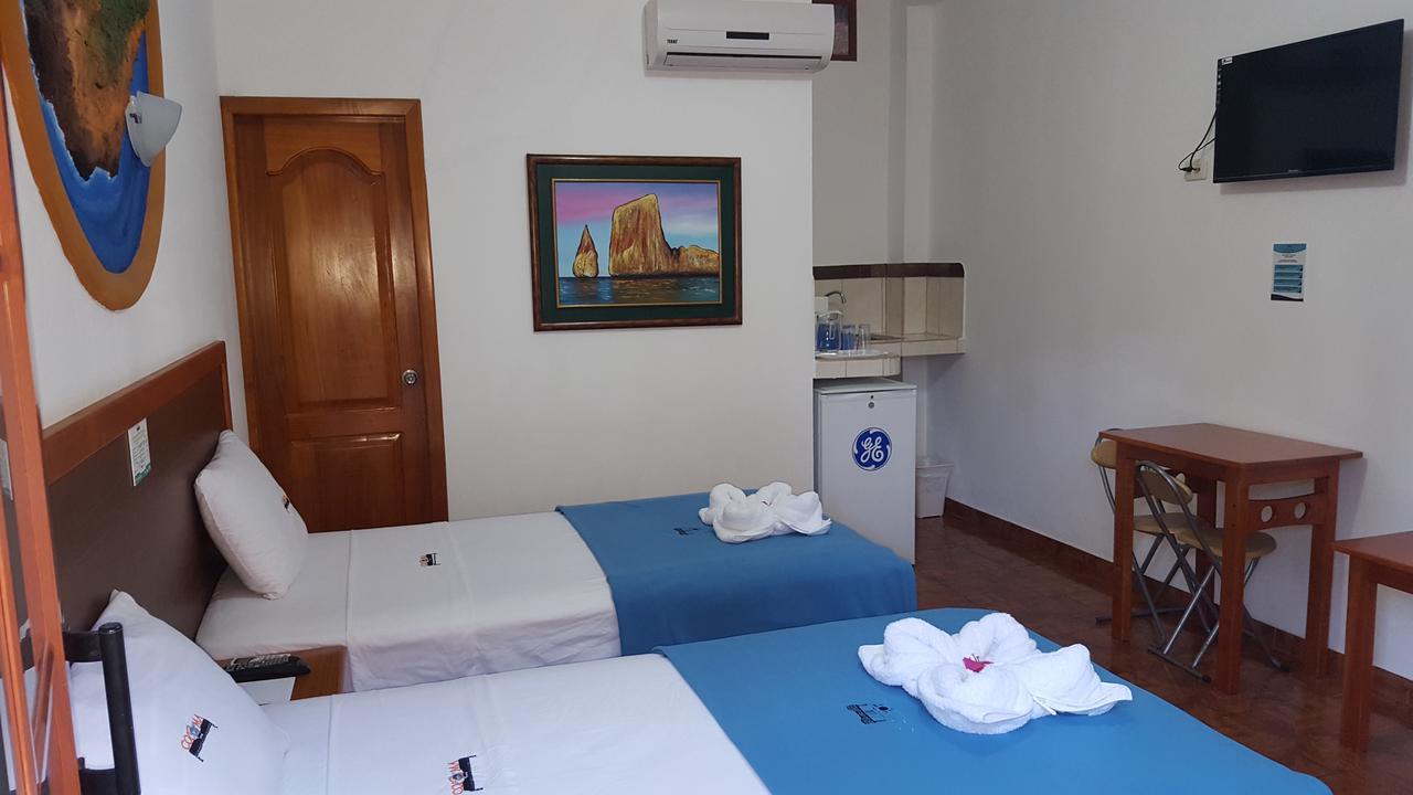 Hotel Coloma Galapagos Puerto Ayora  Bagian luar foto