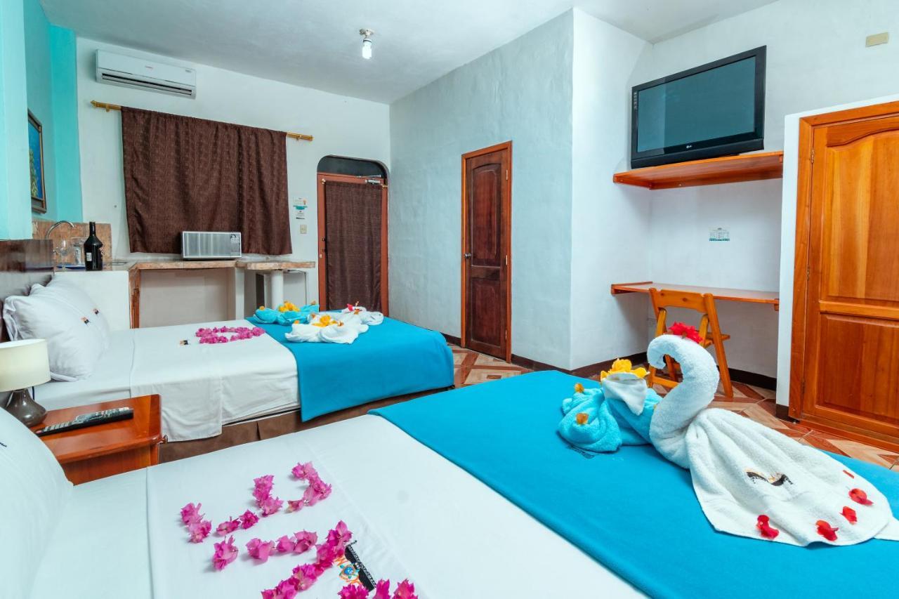 Hotel Coloma Galapagos Puerto Ayora  Bagian luar foto