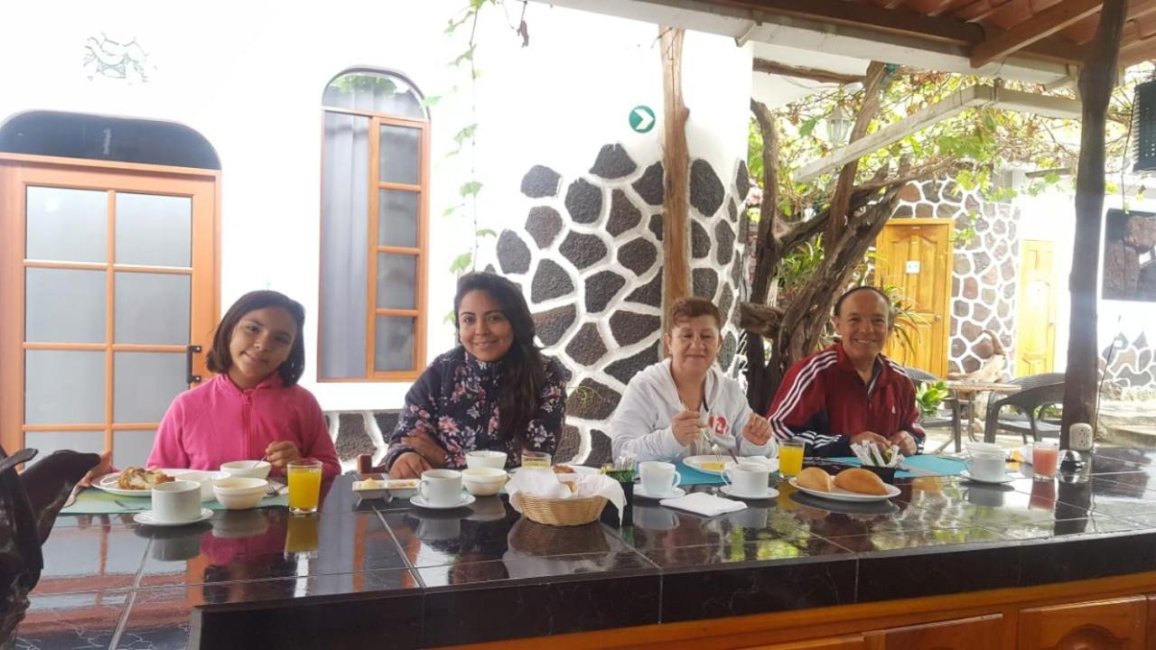 Hotel Coloma Galapagos Puerto Ayora  Bagian luar foto