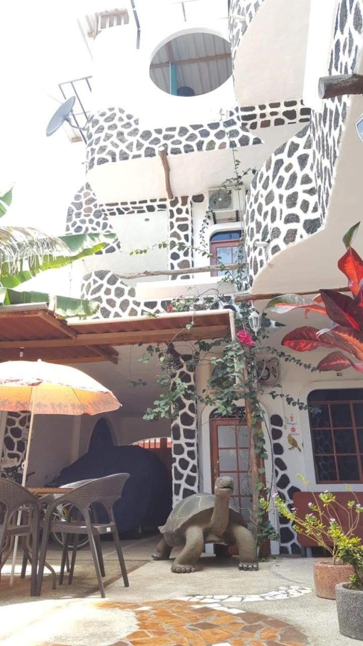 Hotel Coloma Galapagos Puerto Ayora  Bagian luar foto